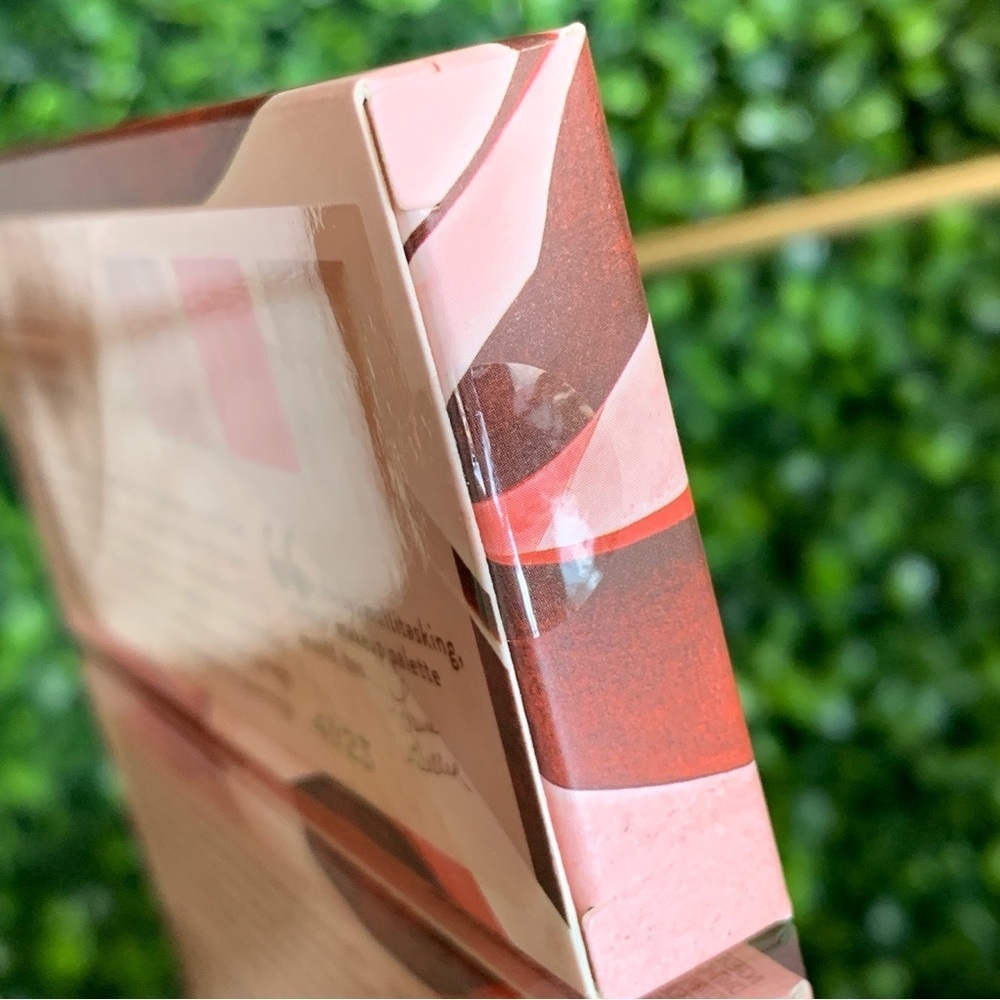 Laura Geller THINK PINK Palette | NEW | Made to Multitask Cream to Powder Trio - Picture 12 of 13